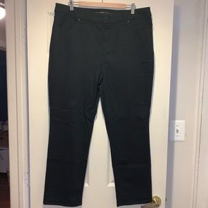 Chico’s So Slimming Black Jeans